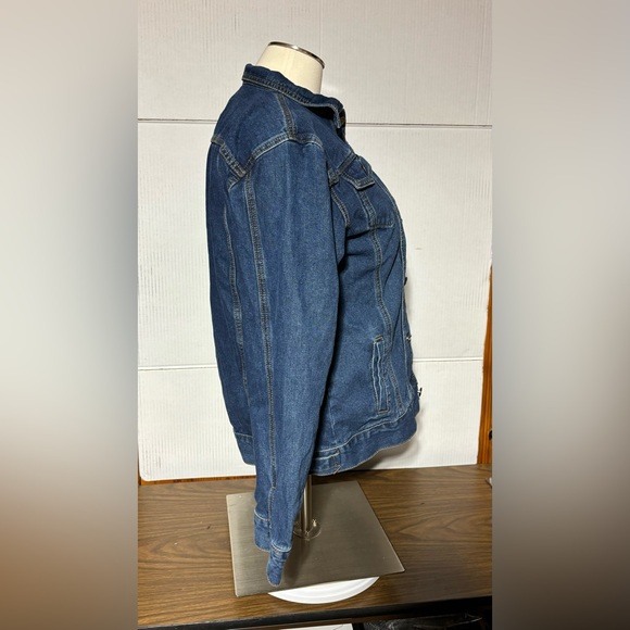 Vintage denim ladies 3X jacket. Tag reads FASHION Art of Cowboy Guarante… - Picture 6 of 8